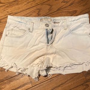Free people cutoff Jean shorts, low rise